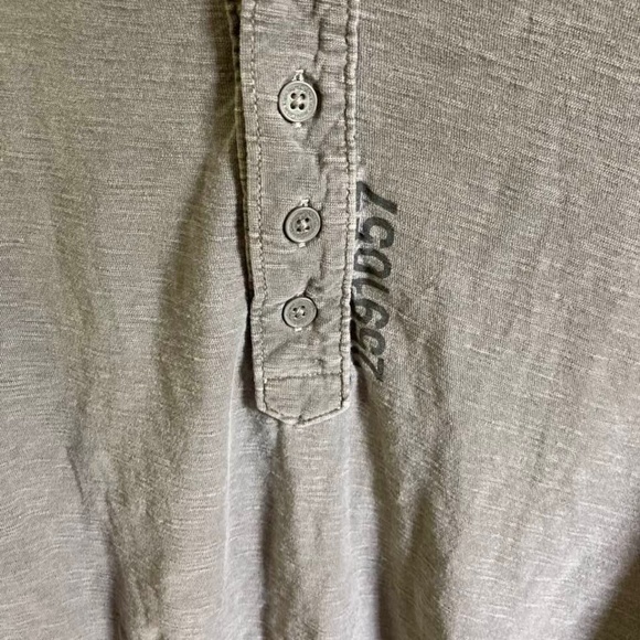 Calvin Klein Medium Long Sleeve Tee - Picture 3 of 8